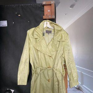 Xterior beautiful  ladies trench coat  jacket.size 1x